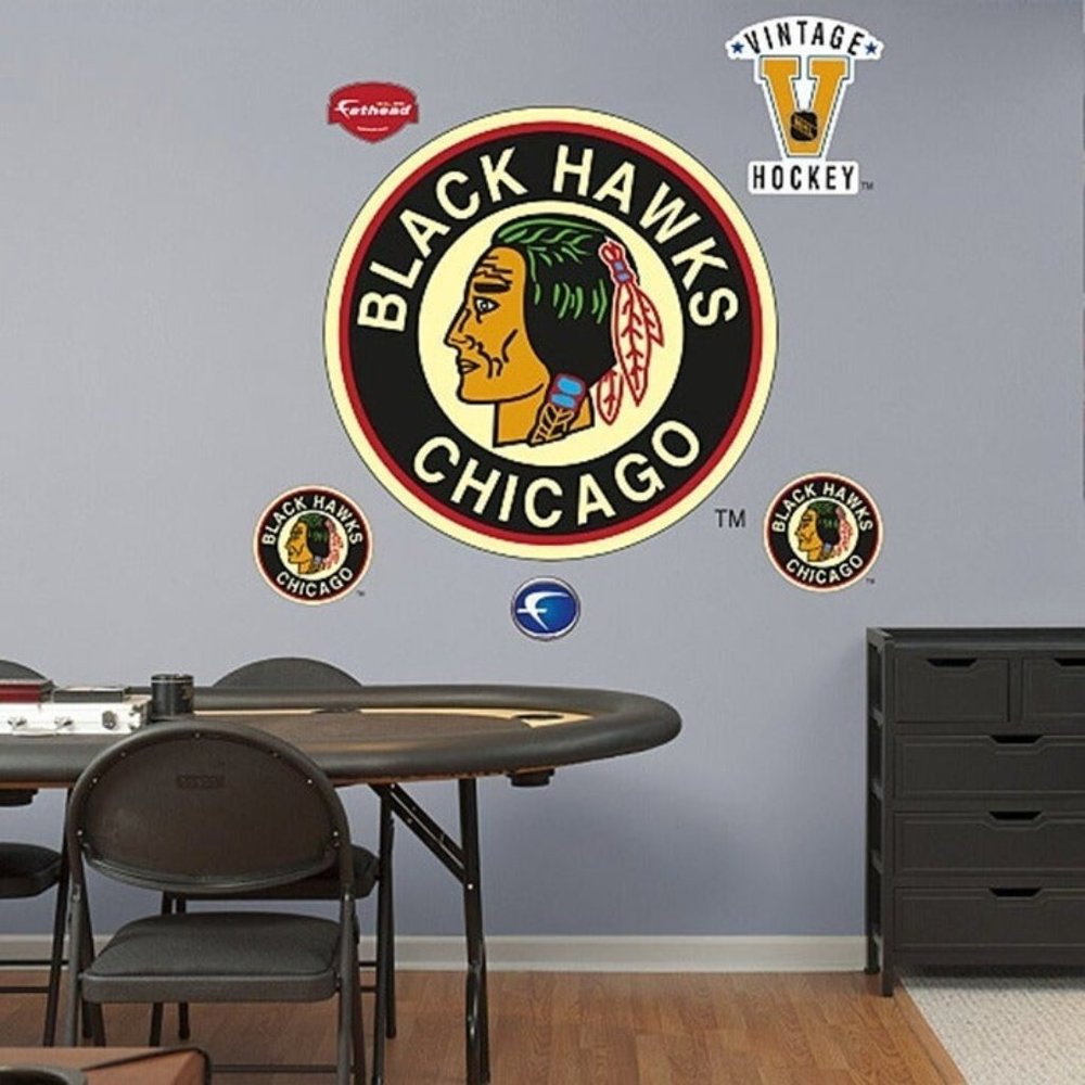 Fathead Chicago Blackhawks Classic Team Logo Wall Graphic with Extras NEW